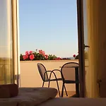 Ruza Apartamento Makarska