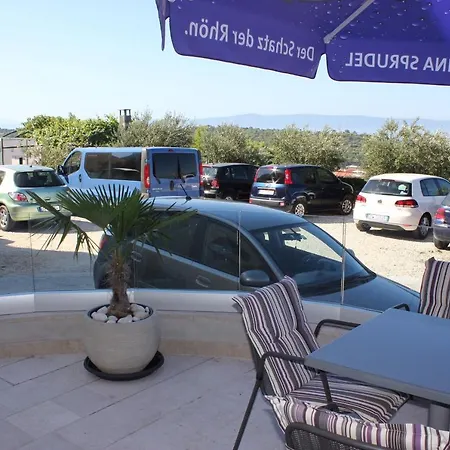 Ruza * Makarska