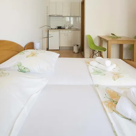 公寓 玫瑰别墅公寓