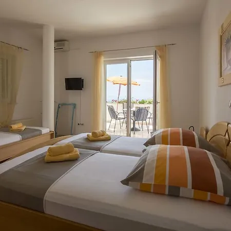 Ruza Makarska