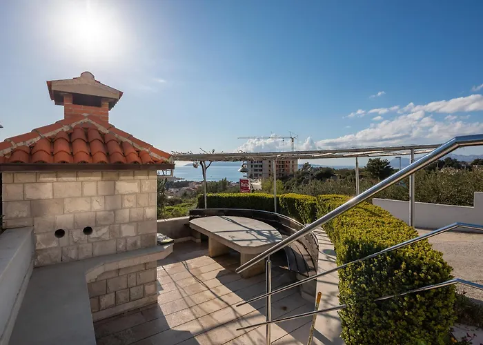 Ruza Apartment Makarska