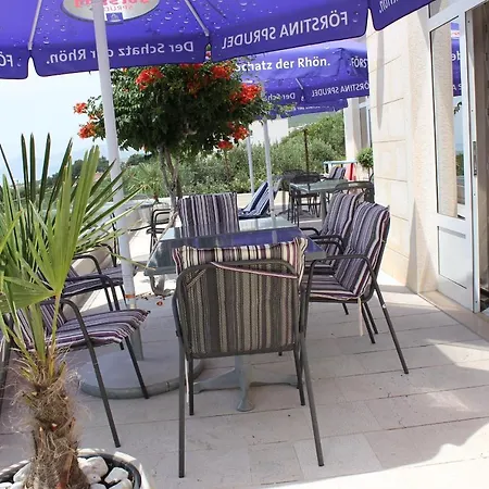 Ruza Apartman Makarska