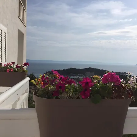 Ruza Makarska