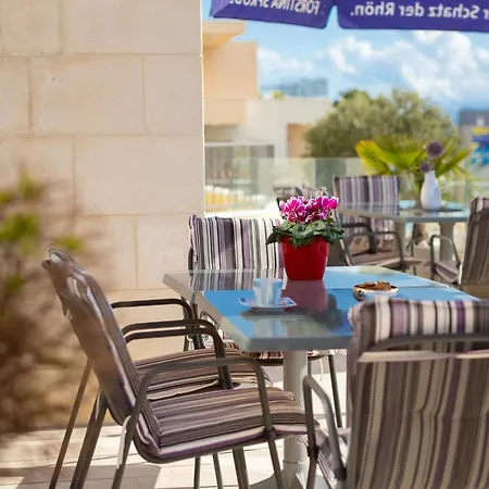 Ruza Appartement Makarska